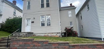 246 Shirls Ave #B, Washington, PA 15301