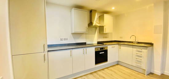 2 bed flat to rent