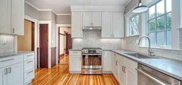 9 Vermont St Unit 1, Boston, MA 02132