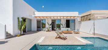 Casa o chalet en venta en Calle de Formentera, Benijófar