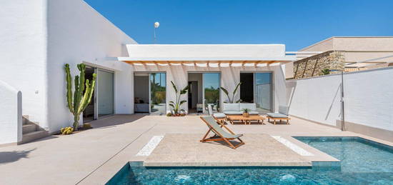 Casa o chalet en venta en Calle de Formentera, Benijófar