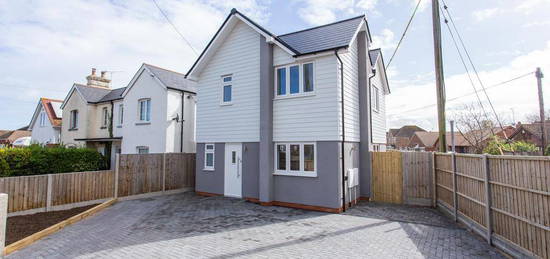 3 bedroom detached house to rent