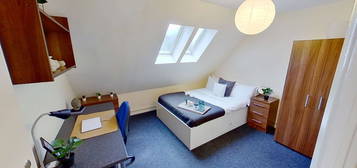 8 bed shared accommodation to rent