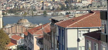 EŞSİZ LOKASYONDA SATILIK 4+1 KİRACILI SAHİBİNDEN SATILIK DAİRE