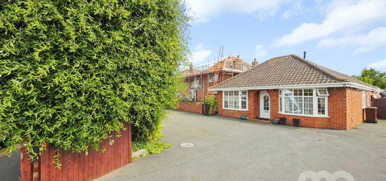 4 bedroom detached bungalow for sale