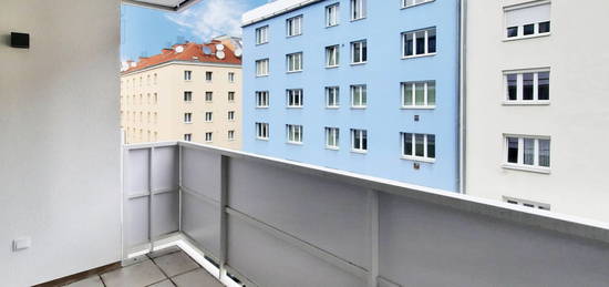 Lichtdurchflutete 2-Zimmer-Wohnung mit Balkon