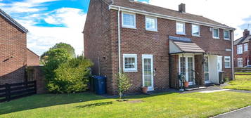 2 bed semi-detached house for sale