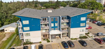 610 Calahoo Rd #214, Spruce Grove, AB T7X 2H7