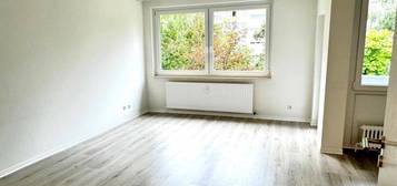 *** FAMILIEN TAUGLICH * Bad mit Fenster + GWC * Laminat NEU * Wald-Nähe * KL WEST ***