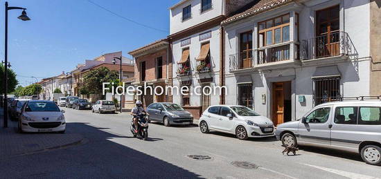 Casa en calle Comandante Lázaro en Dúrcal