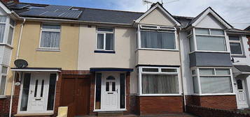 4 bed terraced house for sale