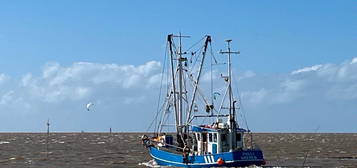 Wohnsitz im Alter im englischen Landhausstil am Meer gefällig?