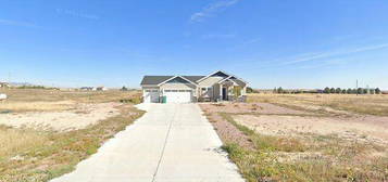 665 E Platteville Blvd, Pueblo West, CO 81007