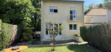 Maison  à vendre, 4 pièces, 3 chambres, 74 m²
