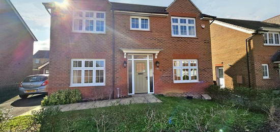 4 bedroom detached house