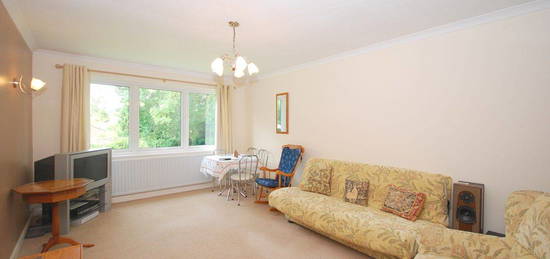 2 bed flat to rent