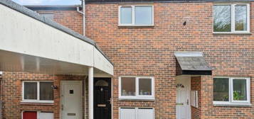 Maisonette to rent in Thirlmere Gardens, Northwood HA6