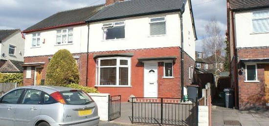 3 bedroom semi-detached house