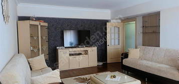 KARAMAN CAMİNİN YANINDA ARAKAT, DGAZ KOMBİLİ SATILIK 3+1 DAİRE