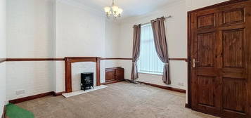 2 bedroom terraced house