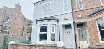 3 bedroom semi-detached house