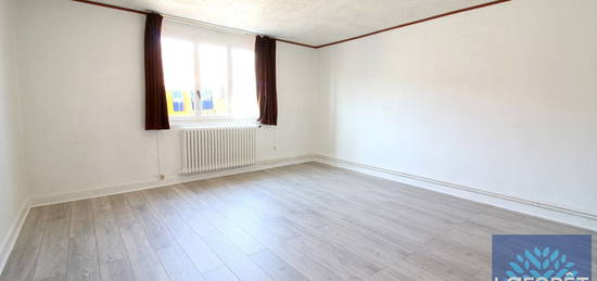 Studio  à louer, 1 pièce, 43 m², Étage 2/2