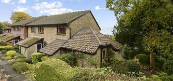 2 bedroom detached house for sale