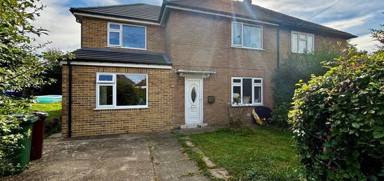 3 bed semi-detached house for sale