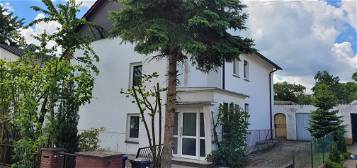 Freistehendes 2-Fam-Haus in Dreieich-Dreieichenhain