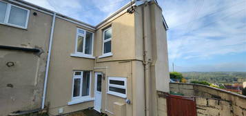 2 bedroom terraced house