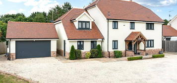 6 bedroom detached house for sale