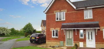 2 bedroom semi-detached house to rent