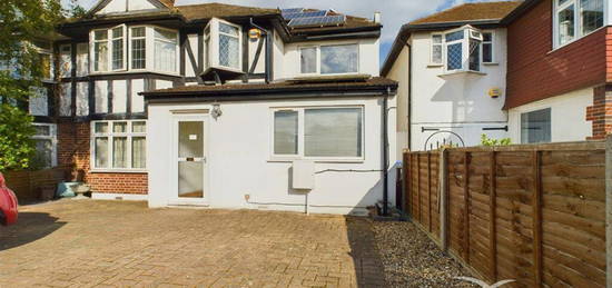 4 bedroom semi-detached house