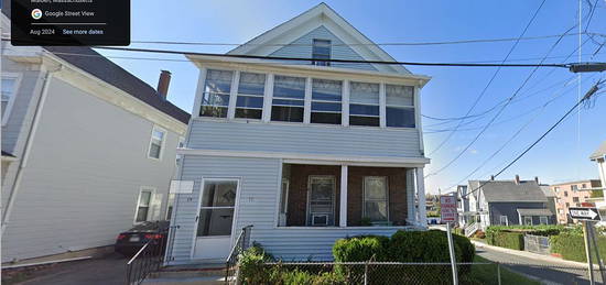 14 Holyoke St, Malden, MA 02148