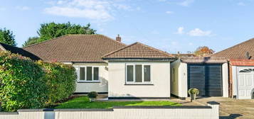 3 bedroom semi-detached bungalow for sale