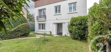 Maison  à vendre, 6 pièces, 3 chambres, 115 m²