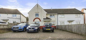 5 bedroom semi-detached house