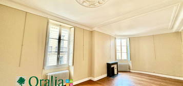 Location appartement 3 pièces 108 m²