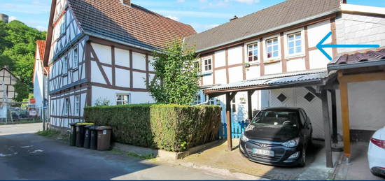 Apartment im denkmalgeschützten Wohnhaus in Helmarshausen...