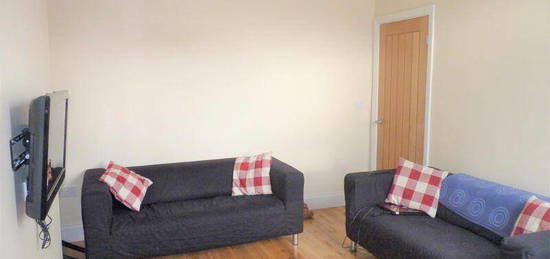 3 bedroom flat