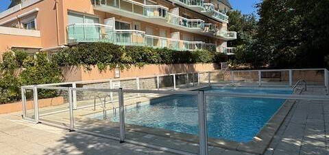 APPARTEMENT T2 MEUBLE - BIARRITZ BAIL ANNUEL