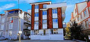 REMAX ÇAKRA ÖMER ONAYCI'DAN ŞİRİNKÖYDE 4+1 YERDEN ISITMALI DAİRE