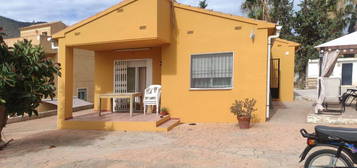 Casa o chalet independiente en venta en calle Dinamarca, 2