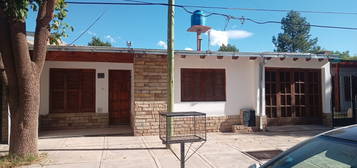 Casa En Alquiler - Centro De Malargüe