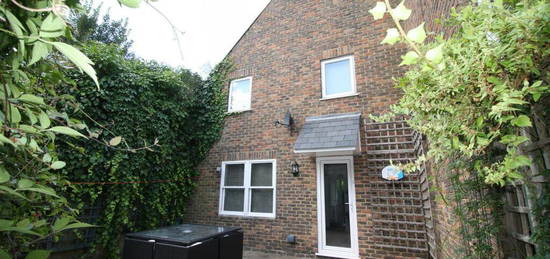 2 bedroom end of terrace house