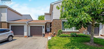 175 ELM RIDGE Drive Unit# 6, Waterloo, Ontario