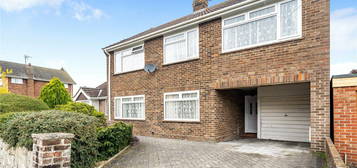 4 bed detached house for sale