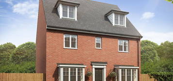 5 bed detached house for sale