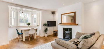 Flat to rent in Drewstead Road, Streatham Hill SW16