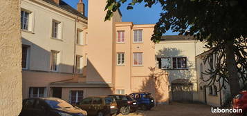 Appartement F3 - 73 m2 - Château-du-Loir, Montval-sur-Loir (72500)